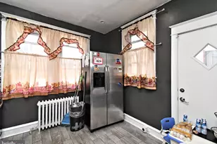 7442 E Walnut Ln, Philadelphia, PA 19138 - Photo 12