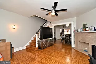 7442 E Walnut Ln, Philadelphia, PA 19138 - Photo 4