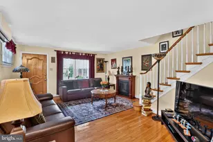 2004 Vista St, Philadelphia, PA 19152 - Photo 6