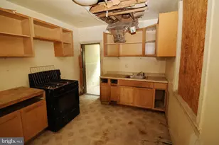 406 W Grange Ave, Philadelphia, PA 19120 - Photo 10
