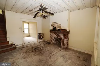 406 W Grange Avenue, Philadelphia, PA 19120 - Photo 6