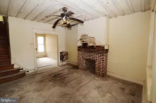 406 W Grange Ave, Philadelphia, PA 19120 - Photo 6