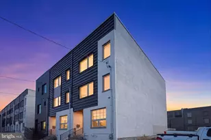 1943 E Cumberland St, Philadelphia, PA 19125 - Photo 2