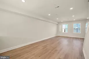 2709 Priya, Philadelphia, PA 19131 - Photo 18