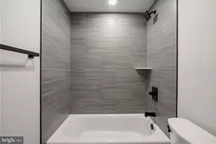 2709 Priya, Philadelphia, PA 19131 - Photo 8