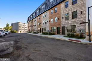 2709 Priya, Philadelphia, PA 19131 - Photo 28