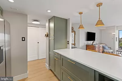 2001 Hamilton Street #1119, Philadelphia, PA 19130 - Photo 6