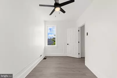 1212 W Luzerne Street, Philadelphia, PA 19140 - Photo 12
