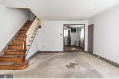 7817 Cedarbrook Avenue, Philadelphia, PA 19150 - Photo 6