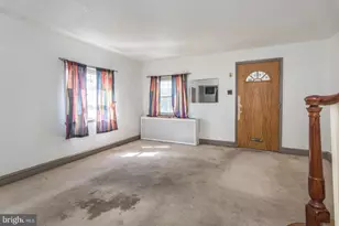7817 Cedarbrook Ave, Philadelphia, PA 19150 - Photo 4