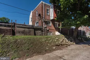 7817 Cedarbrook Ave, Philadelphia, PA 19150 - Photo 36