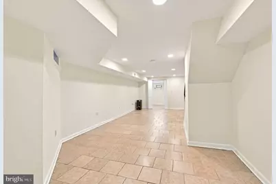 1027 S 50th Street, Philadelphia, PA 19143 - Photo 24