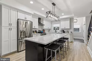 216 Wendover St, Philadelphia, PA 19128 - Photo 2