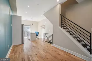 518 Mercy St, Philadelphia, PA 19148 - Photo 6
