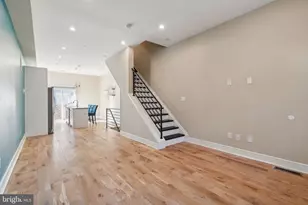 518 Mercy St, Philadelphia, PA 19148 - Photo 4