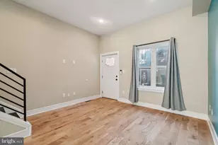 518 Mercy St, Philadelphia, PA 19148 - Photo 2