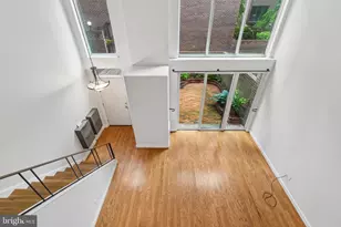 25 St James Ct, Philadelphia, PA 19106 - Photo 34
