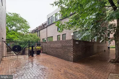 25 Saint James Ct #41, Philadelphia, PA 19106 - Photo 4