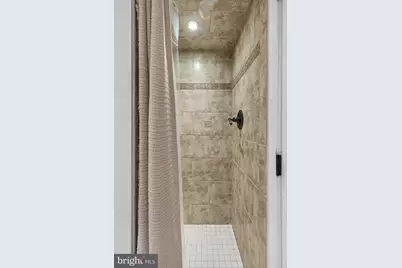 25 Saint James Ct #41, Philadelphia, PA 19106 - Photo 40