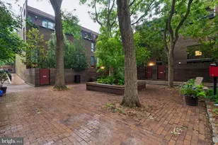 25 St James Ct, Philadelphia, PA 19106 - Photo 12