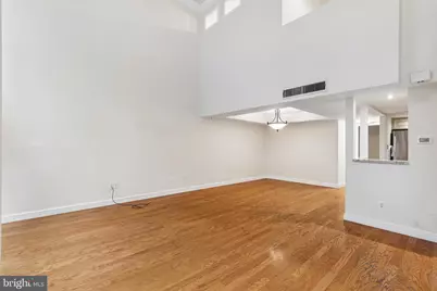 25 Saint James Ct #41, Philadelphia, PA 19106 - Photo 16