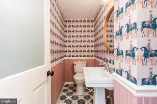 2032 Cherry St, Philadelphia, PA 19103 - Photo 8