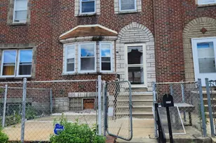 1352 Fanshawe St, Philadelphia, PA 19111 - Photo 1