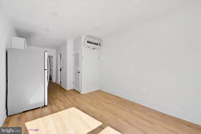 2046 S Norwood Street #1, Philadelphia, PA 19145 - Photo 6