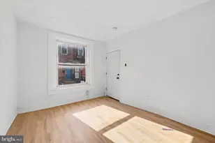 2046 S Norwood St, Philadelphia, PA 19145 - Photo 8