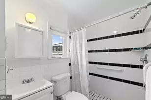 2329 Rhawn St, Philadelphia, PA 19152 - Photo 14