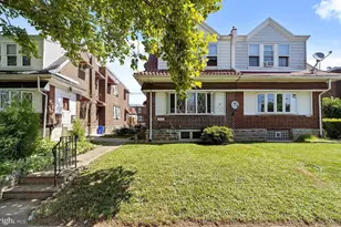 2329 Rhawn St, Philadelphia, PA 19152 - Photo 2
