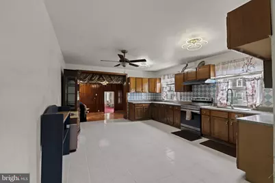 326 W Nedro Avenue, Philadelphia, PA 19120 - Photo 14