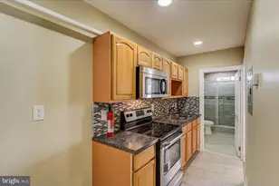 1626 Lindley Ave, Philadelphia, PA 19141 - Photo 14