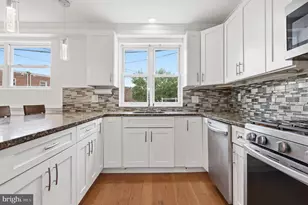 3811 Salina Rd, Philadelphia, PA 19154 - Photo 12