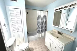 4413 Sherwood Rd, Philadelphia, PA 19131 - Photo 12