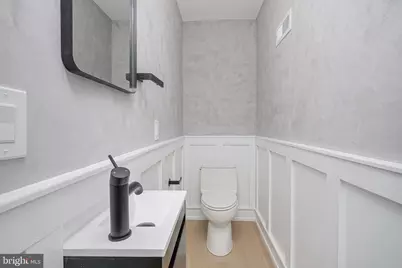 1328 E Berks Street #B3, Philadelphia, PA 19125 - Photo 32