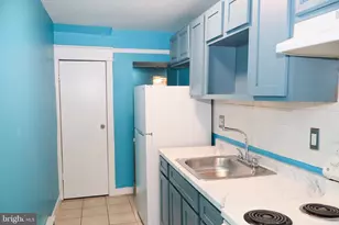 6630 Dorel St, Philadelphia, PA 19142 - Photo 12