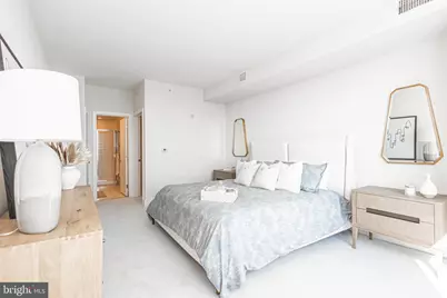 717 S Chris Columbus Boulevard #804, Philadelphia, PA 19147 - Photo 28