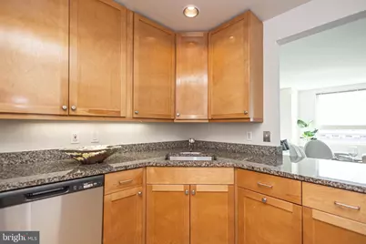 717 S Chris Columbus Boulevard #804, Philadelphia, PA 19147 - Photo 14