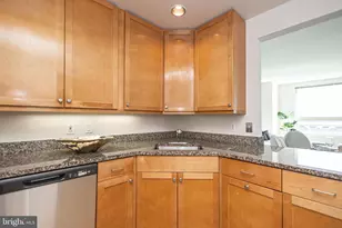 717 S Chris Columbus Blvd, Philadelphia, PA 19147 - Photo 14