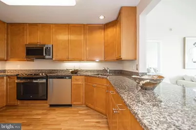 717 S Chris Columbus Boulevard #804, Philadelphia, PA 19147 - Photo 16