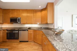 717 S Chris Columbus Blvd, Philadelphia, PA 19147 - Photo 16
