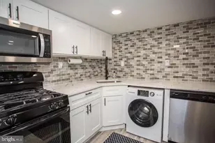 1128 O'Neil St, Philadelphia, PA 19123 - Photo 16