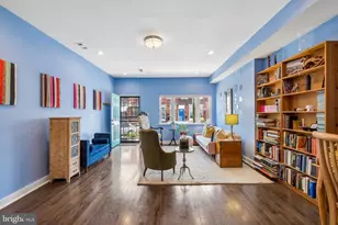 1634 S 16th St, Philadelphia, PA 19145 - Photo 2