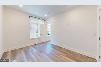 812 N 16th Street #4, Philadelphia, PA 19130 - Photo 4