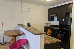121 S 43rd St, Philadelphia, PA 19104 - Photo 2