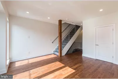 812 N Burns Street #2, Philadelphia, PA 19130 - Photo 4