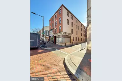 230 Market Street #3, Philadelphia, PA 19106 - Photo 2