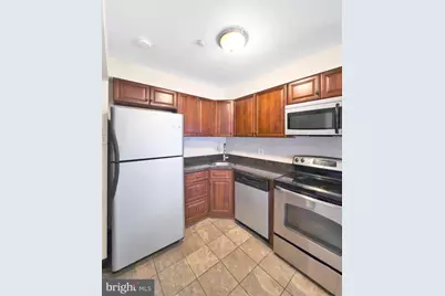 230 Market Street #3, Philadelphia, PA 19106 - Photo 8