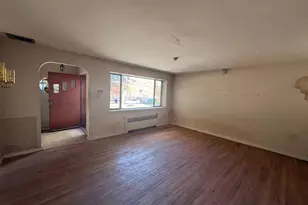 836 Strahle St, Philadelphia, PA 19111 - Photo 4